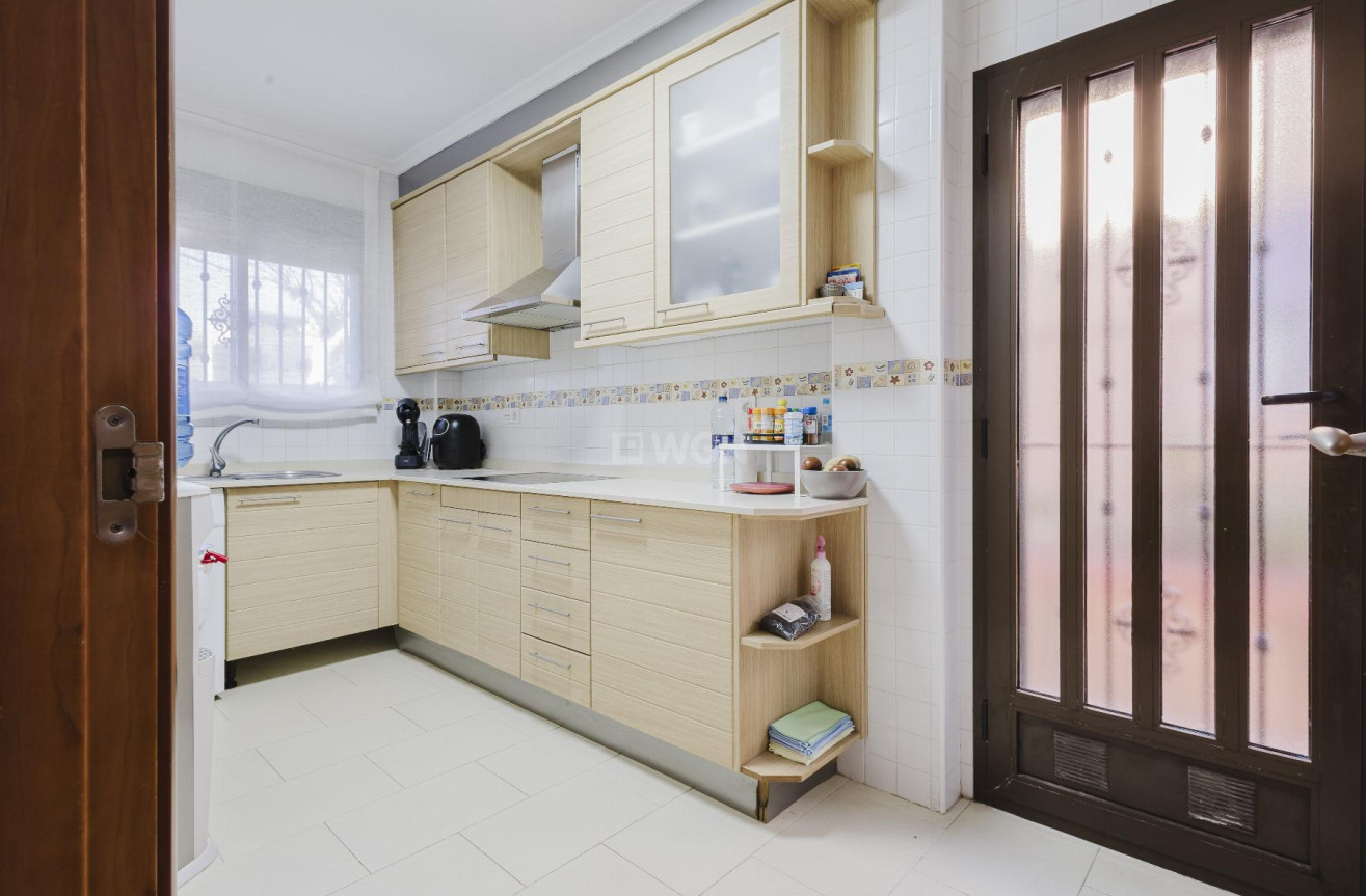 Odsprzedaż - Villa - Torrevieja - Costa Blanca