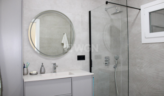 Odsprzedaż - Mieszkanie w bloku - Vélez-Málaga - Costa del Sol