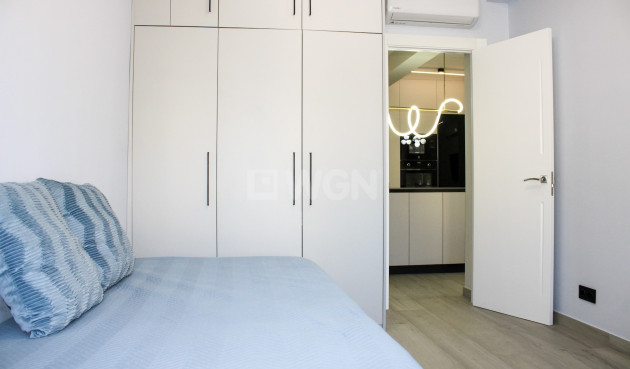 Odsprzedaż - Mieszkanie w bloku - Vélez-Málaga - Costa del Sol