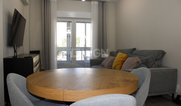 Odsprzedaż - Mieszkanie w bloku - Vélez-Málaga - Costa del Sol