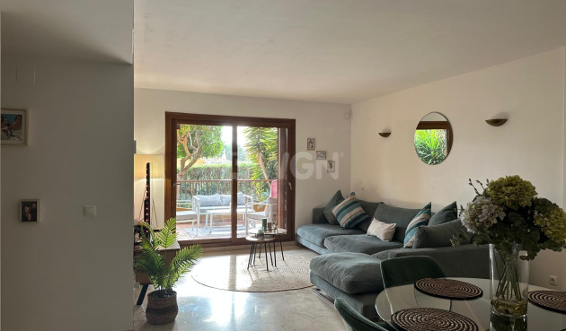 Odsprzedaż - Mieszkanie w bloku - Punta Prima - Costa Blanca