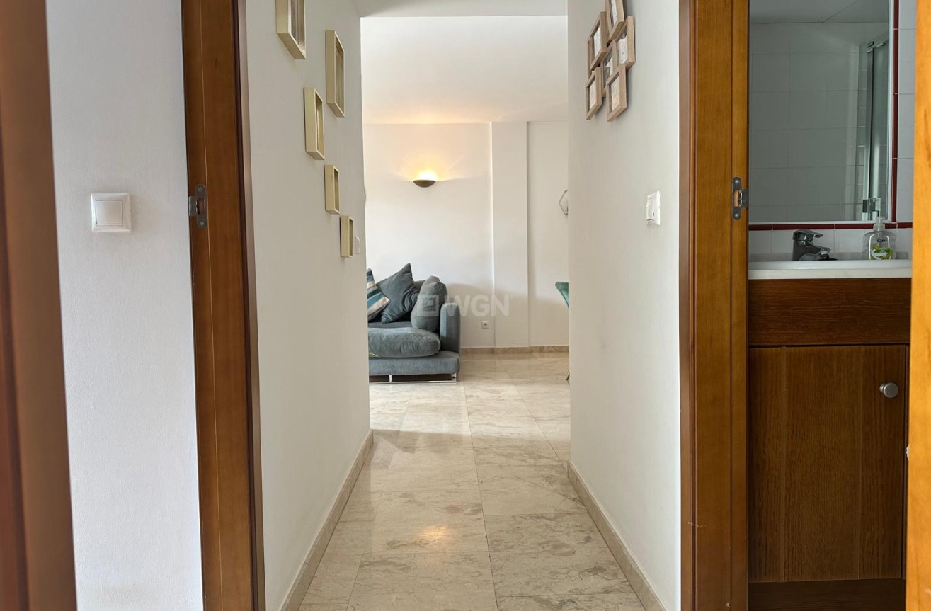 Odsprzedaż - Mieszkanie w bloku - Punta Prima - Costa Blanca