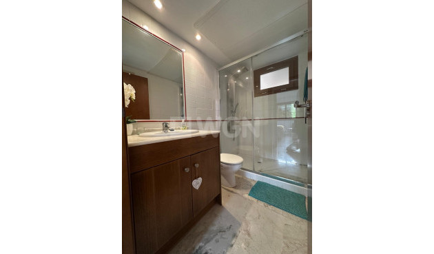 Odsprzedaż - Mieszkanie w bloku - Punta Prima - Costa Blanca