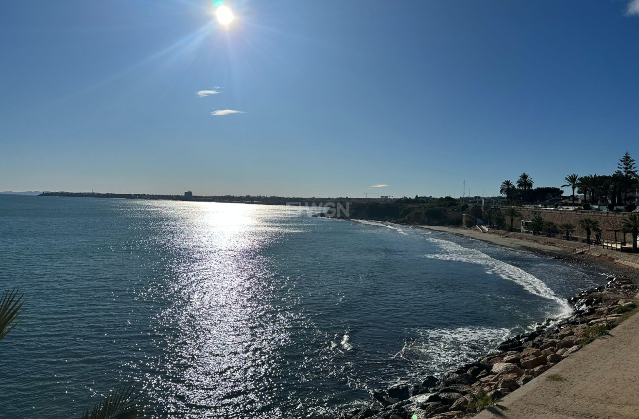 Odsprzedaż - Mieszkanie w bloku - Punta Prima - Costa Blanca