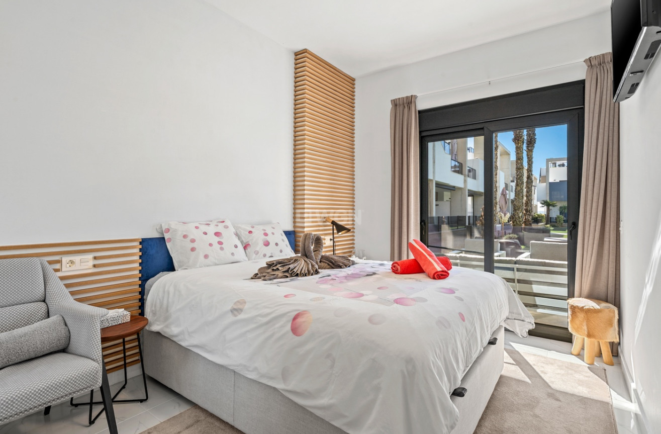 Odsprzedaż - Mieszkanie w bloku - Guardamar del Segura - Costa Blanca