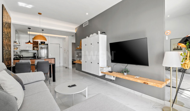 Odsprzedaż - Mieszkanie w bloku - Guardamar del Segura - Costa Blanca