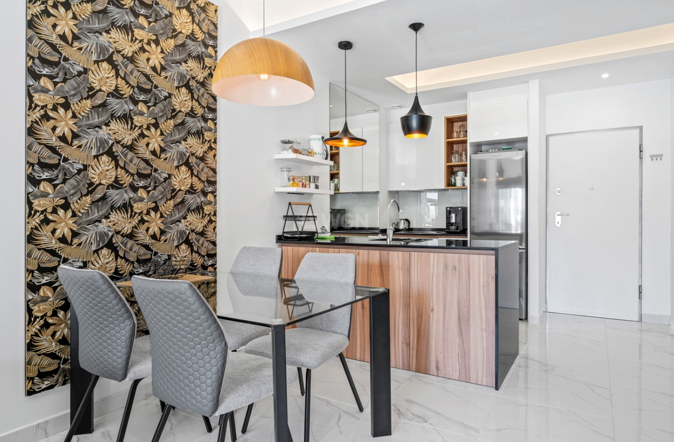 Odsprzedaż - Mieszkanie w bloku - Guardamar del Segura - Costa Blanca