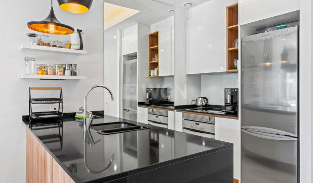 Odsprzedaż - Mieszkanie w bloku - Guardamar del Segura - Costa Blanca