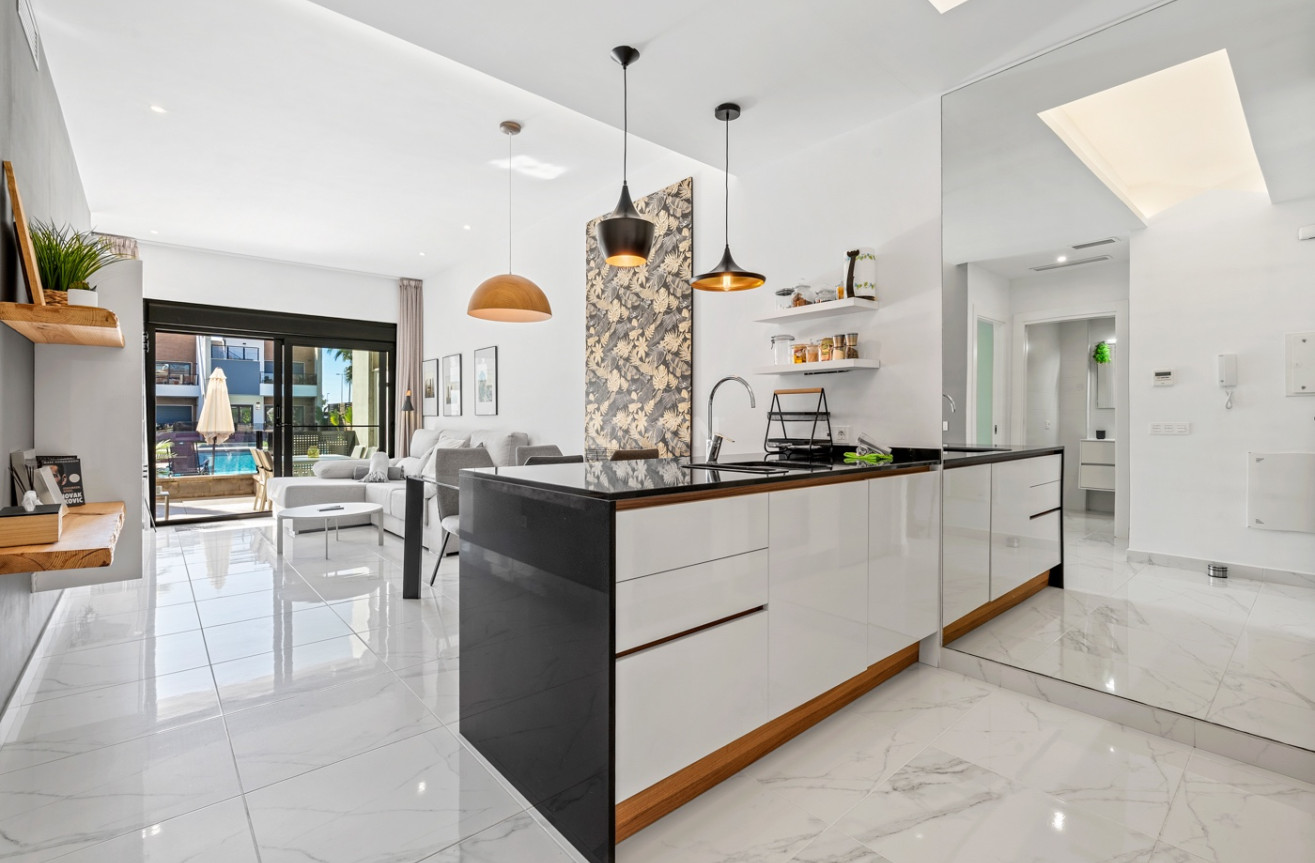 Odsprzedaż - Mieszkanie w bloku - Guardamar del Segura - Costa Blanca