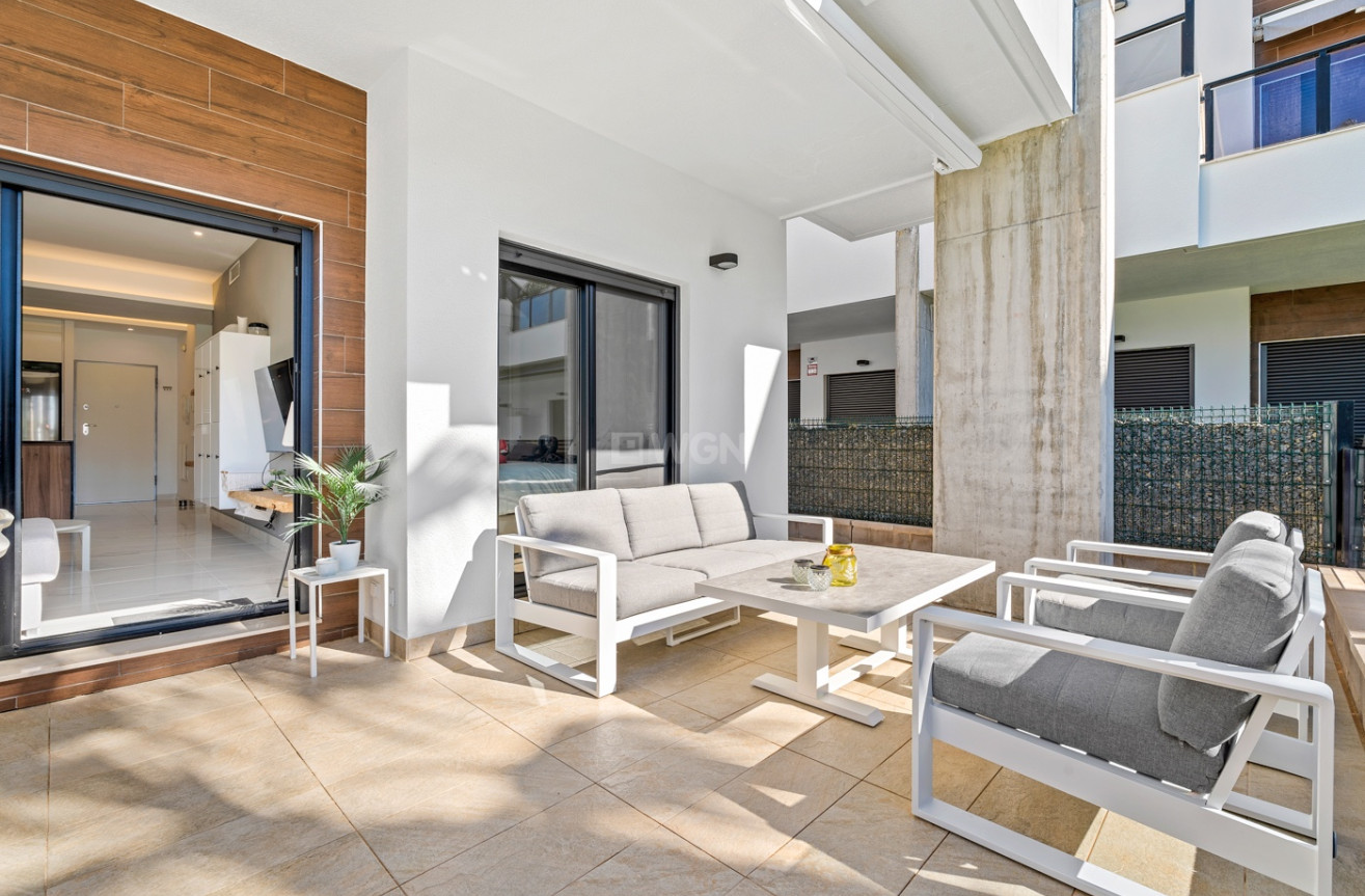 Odsprzedaż - Mieszkanie w bloku - Guardamar del Segura - Costa Blanca