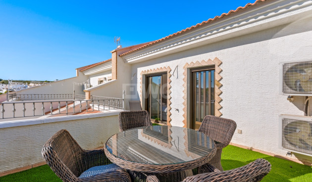 Odsprzedaż - Villa - San Miguel de Salinas - Inland