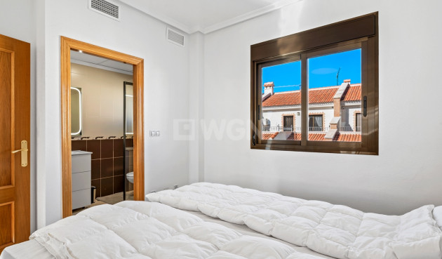 Odsprzedaż - Villa - San Miguel de Salinas - Inland