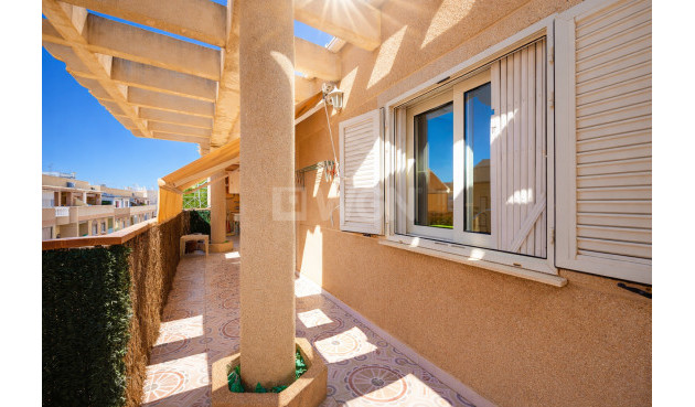 Odsprzedaż - Mieszkanie w bloku - Torrevieja - Costa Blanca