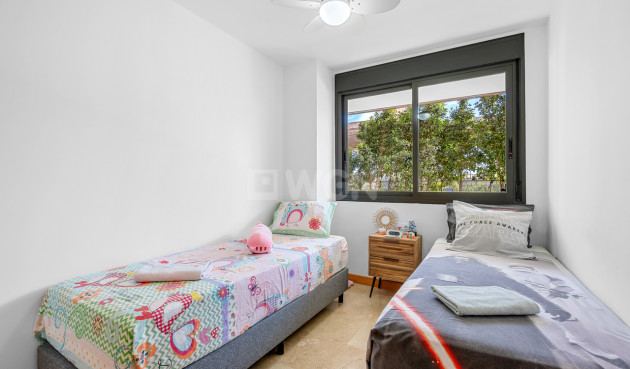 Resale - Apartment / flat - Campoamor - Costa Blanca