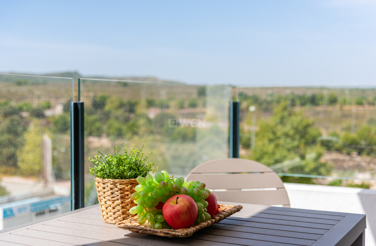 Odsprzedaż - Mieszkanie w bloku - San Miguel de Salinas - Inland