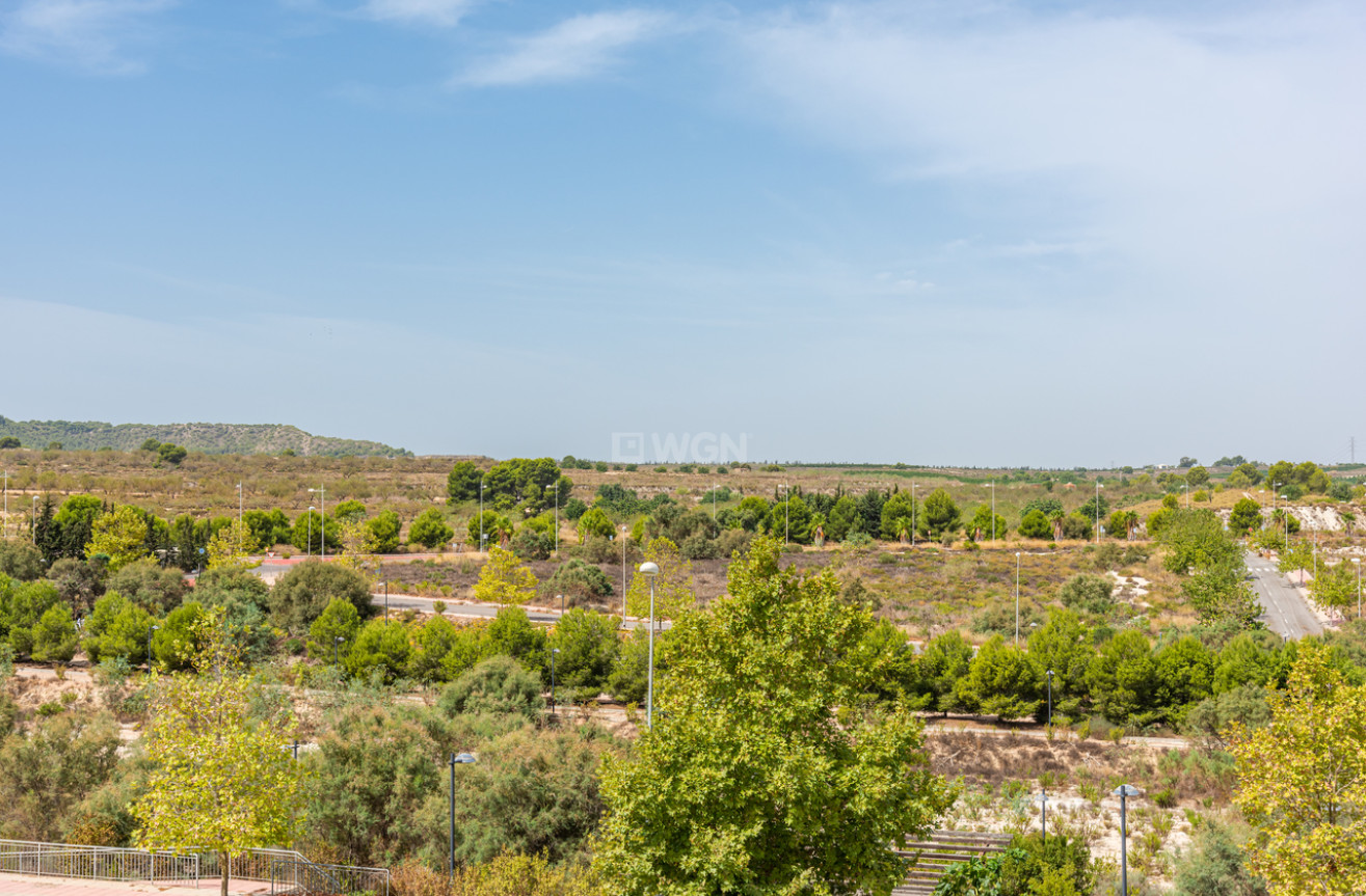 Odsprzedaż - Mieszkanie w bloku - San Miguel de Salinas - Inland