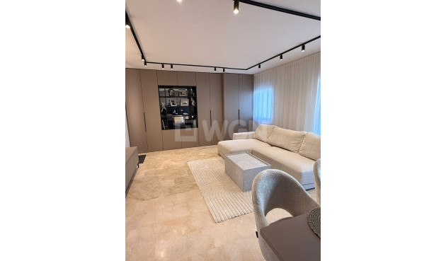 Resale - Penthouse - Las Ramblas Golf - Inland