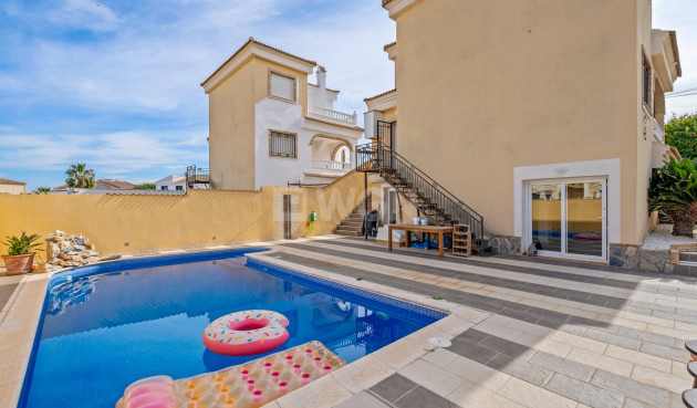 Wiederverkauf - Villa - Orihuela Costa - Costa Blanca