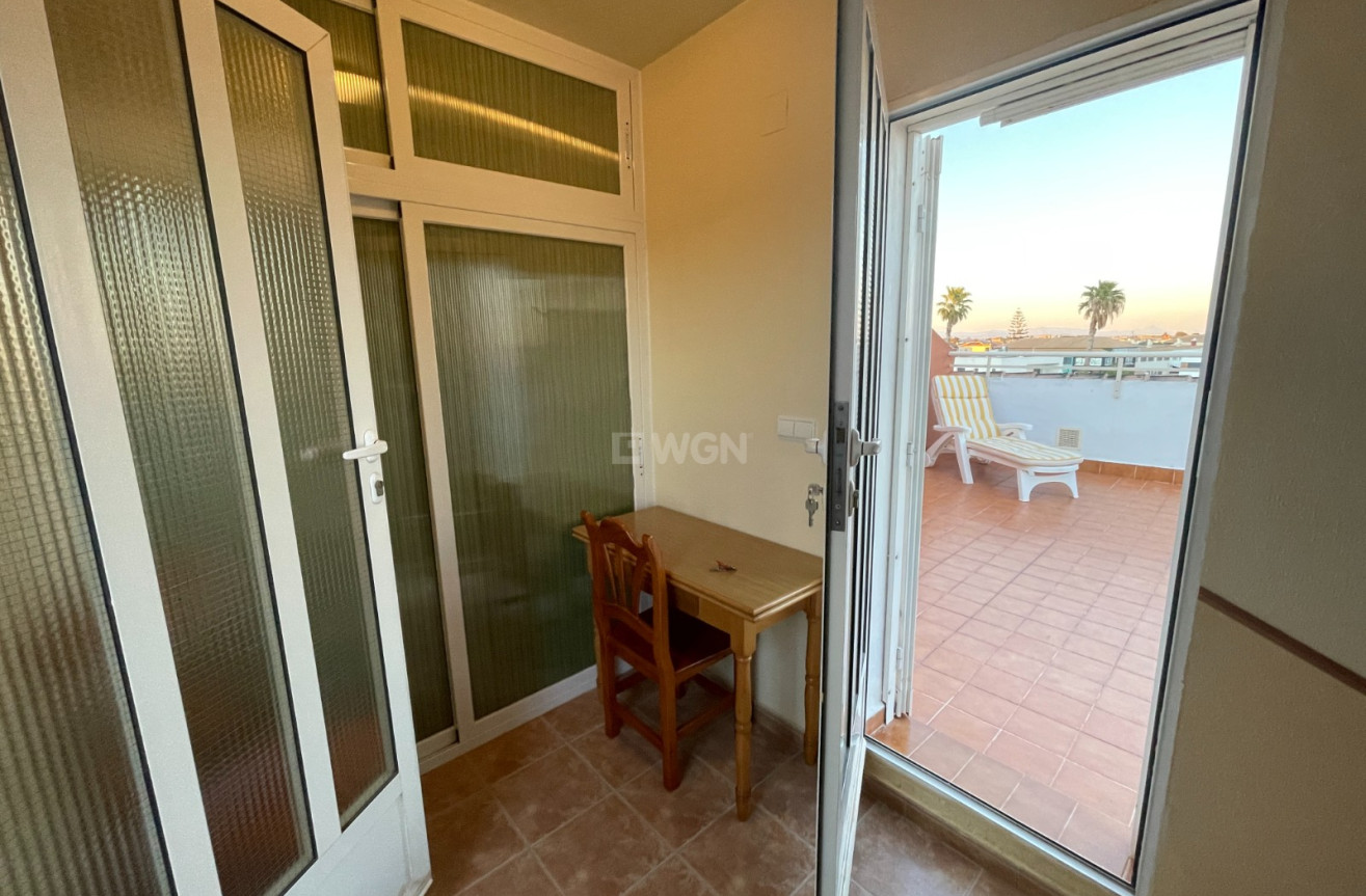 Odsprzedaż - Kamienica - Almoradí - Inland