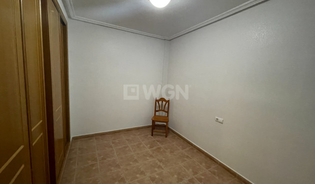 Odsprzedaż - Kamienica - Almoradí - Inland