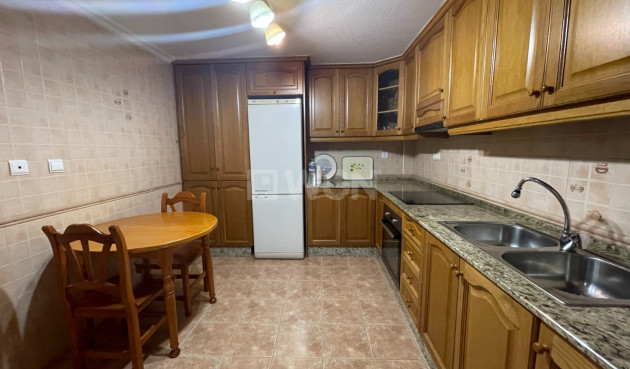 Odsprzedaż - Kamienica - Almoradí - Inland