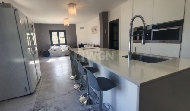 Resale - Villa - Canadas De San Pedro - Inland