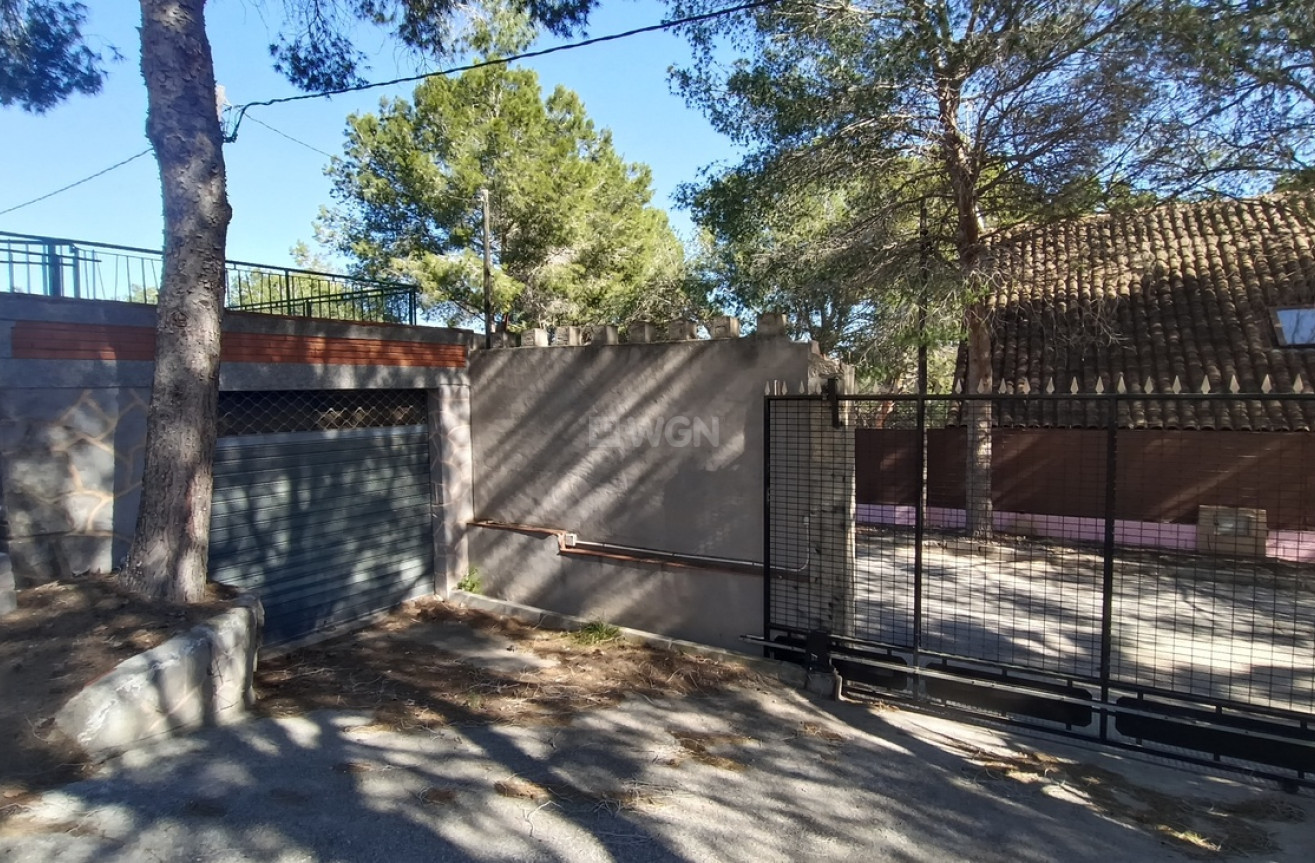 Resale - Villa - Canadas De San Pedro - Inland