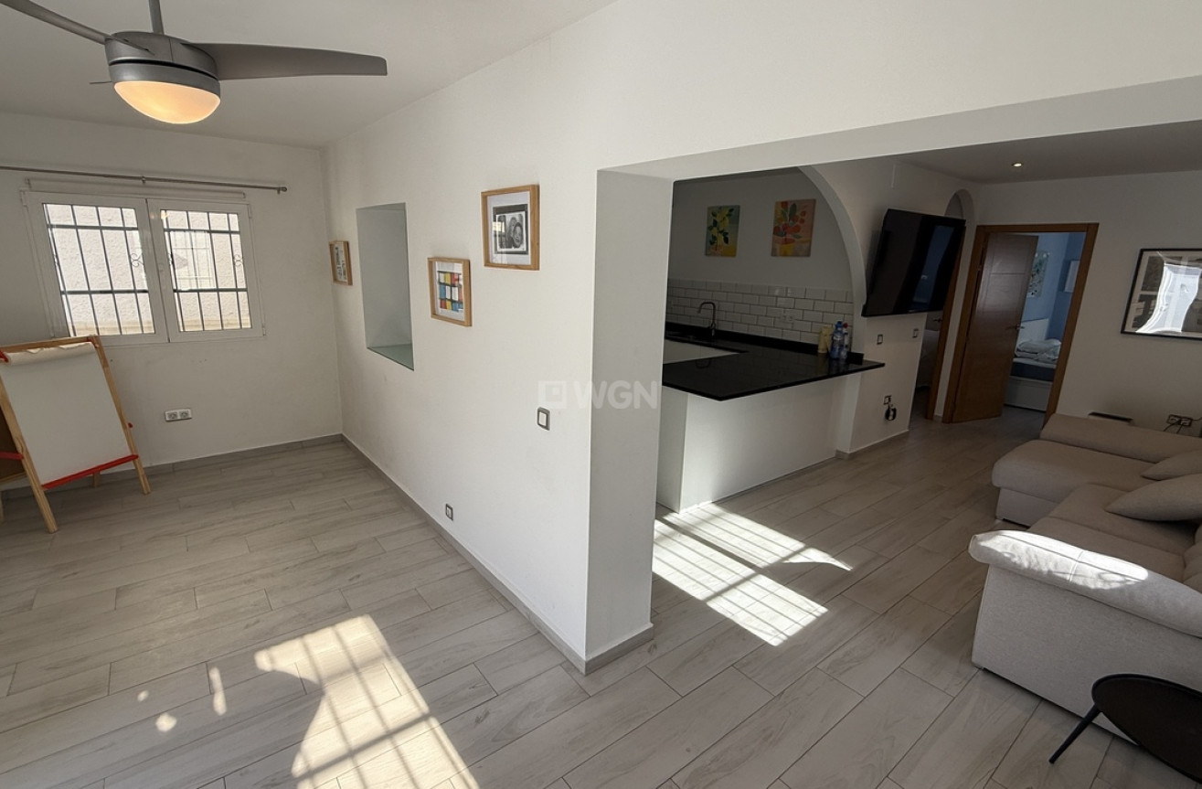 Resale - Villa - Villamartin - Costa Blanca