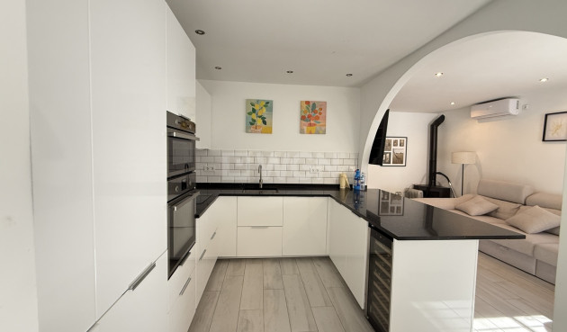 Resale - Villa - Villamartin - Costa Blanca