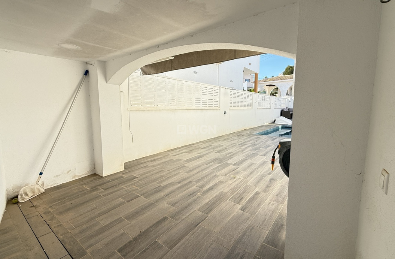 Resale - Villa - Villamartin - Costa Blanca