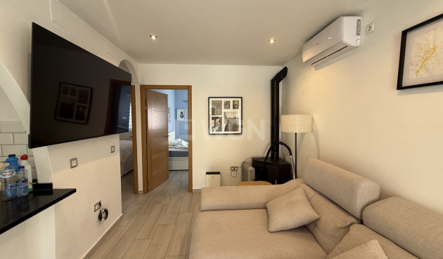 Resale - Villa - Villamartin - Costa Blanca