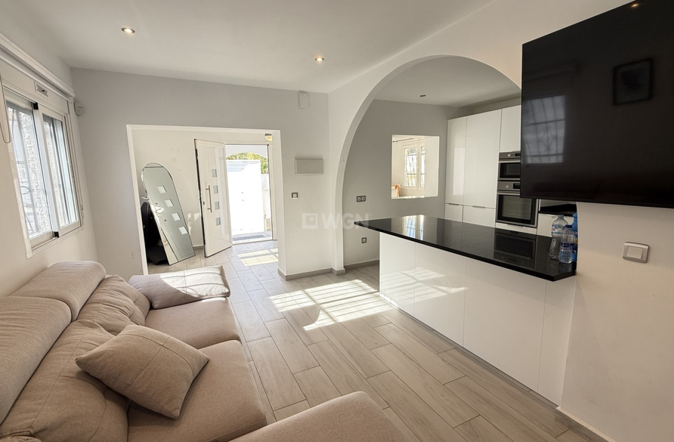 Resale - Villa - Villamartin - Costa Blanca