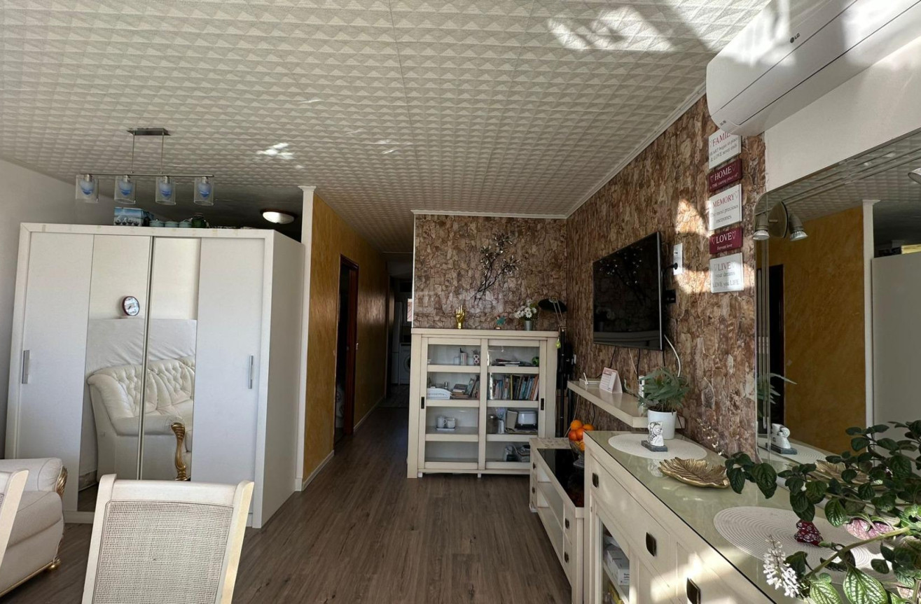 Reventa - Apartamento / piso - Torrevieja - Centro