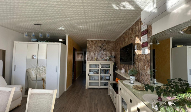 Reventa - Apartamento / piso - Torrevieja - Centro