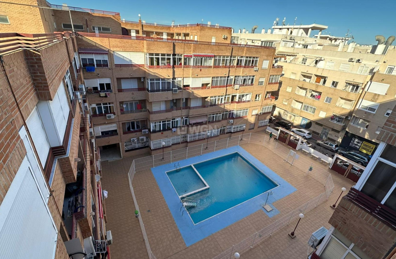 Reventa - Apartamento / piso - Torrevieja - Centro