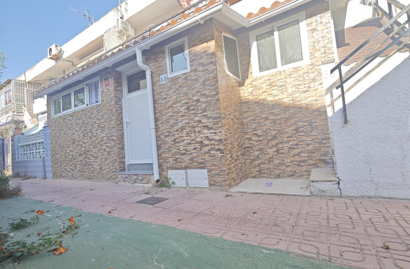 Resale - Bungalow - Torrevieja - Playa del Cura