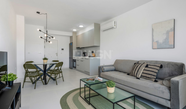 Reventa - Apartamento / piso - San Miguel de Salinas - Inland