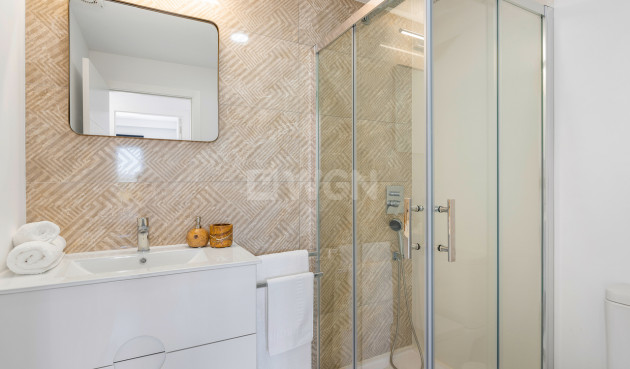 Reventa - Apartamento / piso - San Miguel de Salinas - Inland