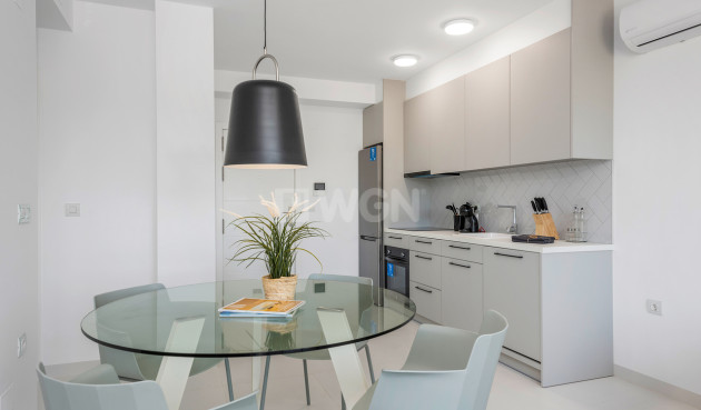 Reventa - Apartamento / piso - San Miguel de Salinas - Inland