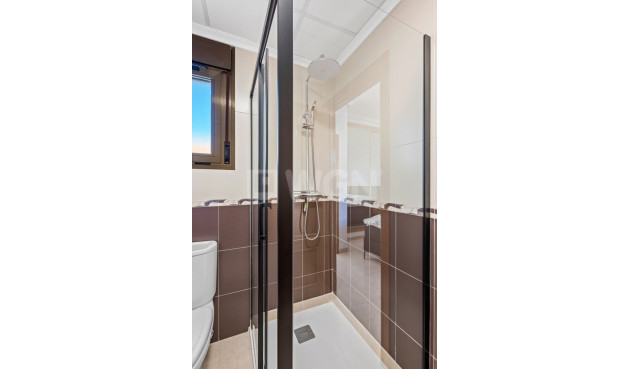 Odsprzedaż - Kamienica - San Miguel de Salinas - Inland