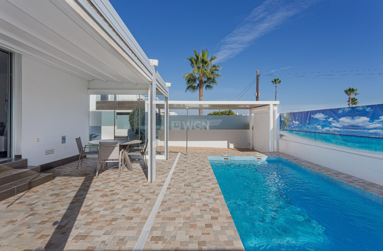 Odsprzedaż - Villa - Orihuela Costa - Costa Blanca