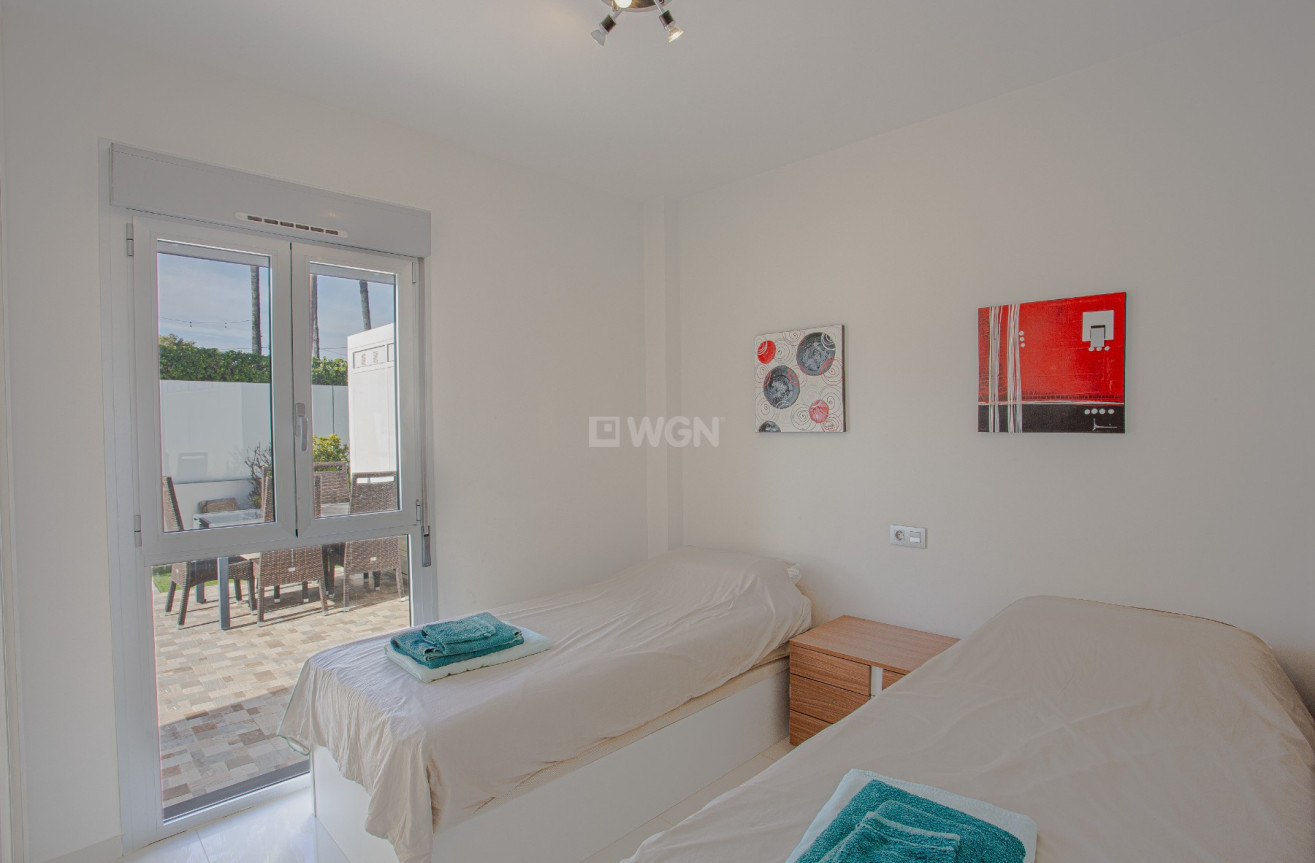 Odsprzedaż - Villa - Orihuela Costa - Costa Blanca