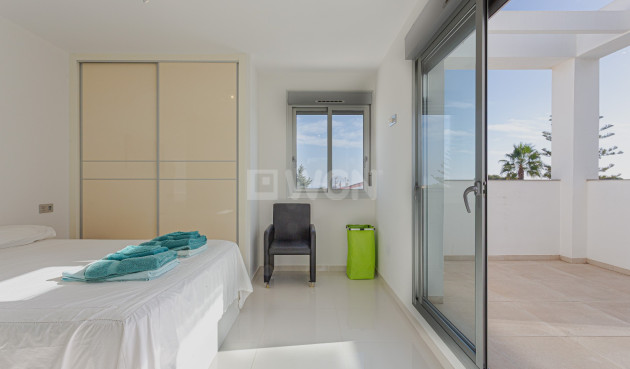 Odsprzedaż - Villa - Orihuela Costa - Costa Blanca