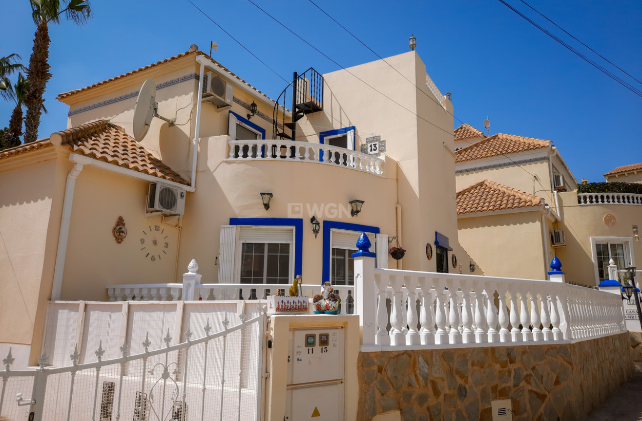 Odsprzedaż - Villa - Villamartin - Costa Blanca