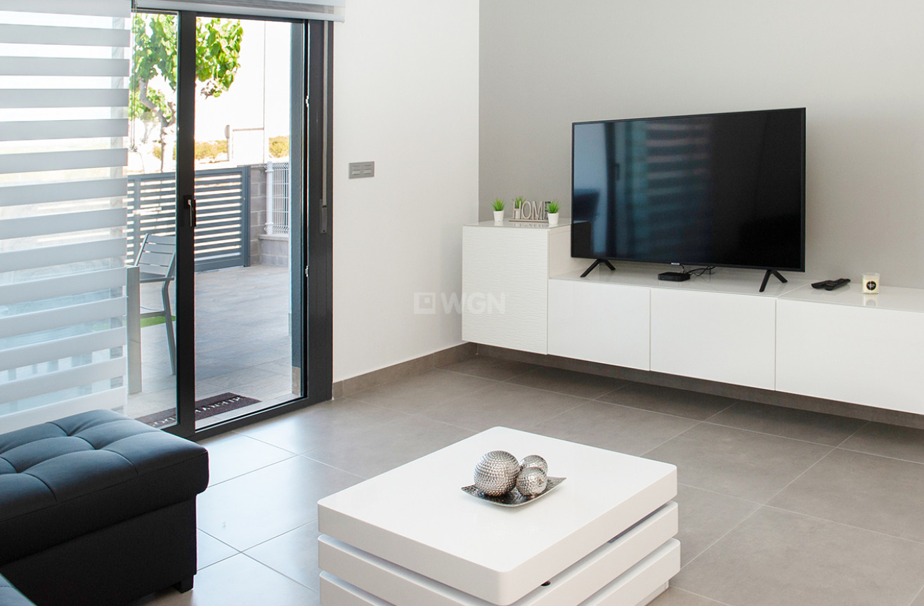 Odsprzedaż - Mieszkanie w bloku - Pilar de la Horadada - Costa Blanca