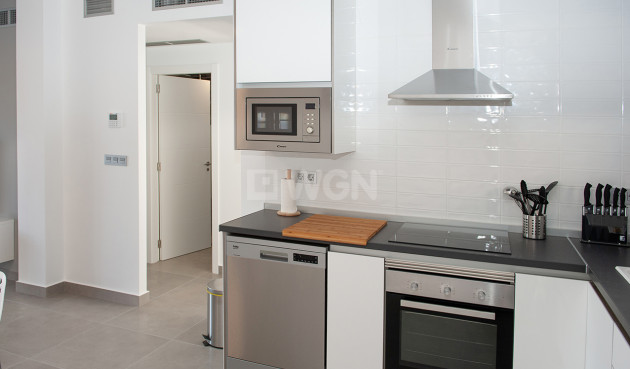 Odsprzedaż - Mieszkanie w bloku - Pilar de la Horadada - Costa Blanca