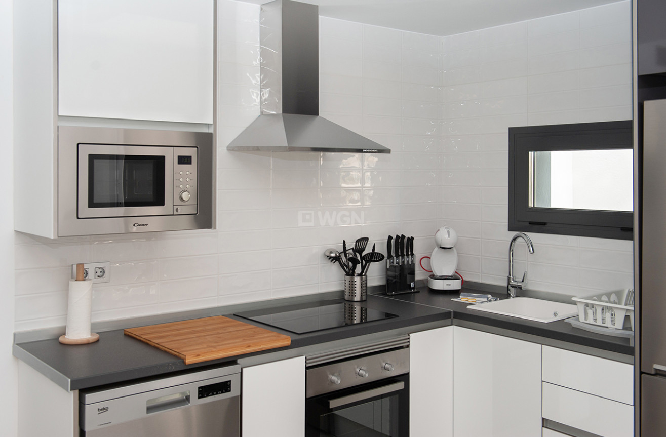 Odsprzedaż - Mieszkanie w bloku - Pilar de la Horadada - Costa Blanca