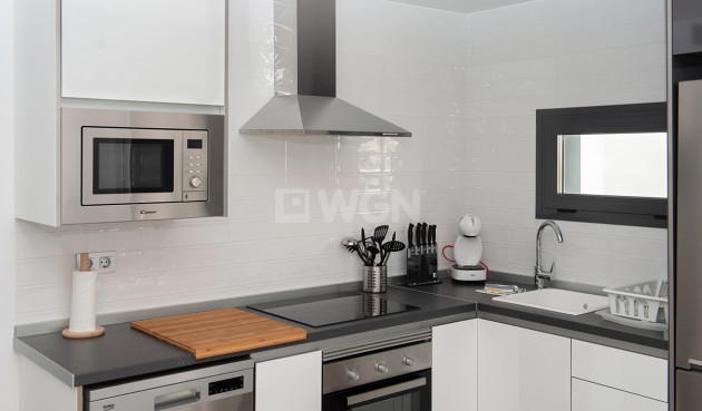 Odsprzedaż - Mieszkanie w bloku - Pilar de la Horadada - Costa Blanca