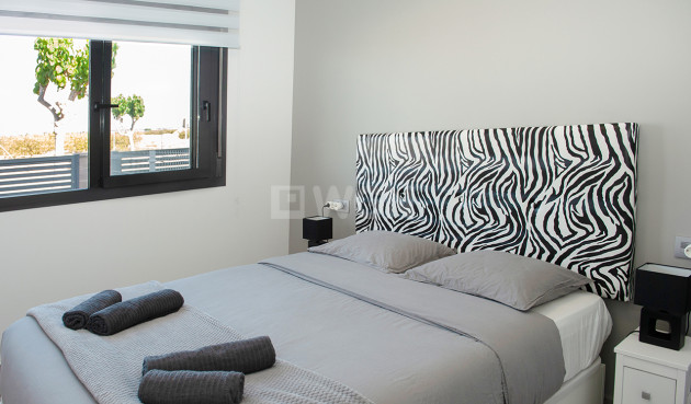 Odsprzedaż - Mieszkanie w bloku - Pilar de la Horadada - Costa Blanca