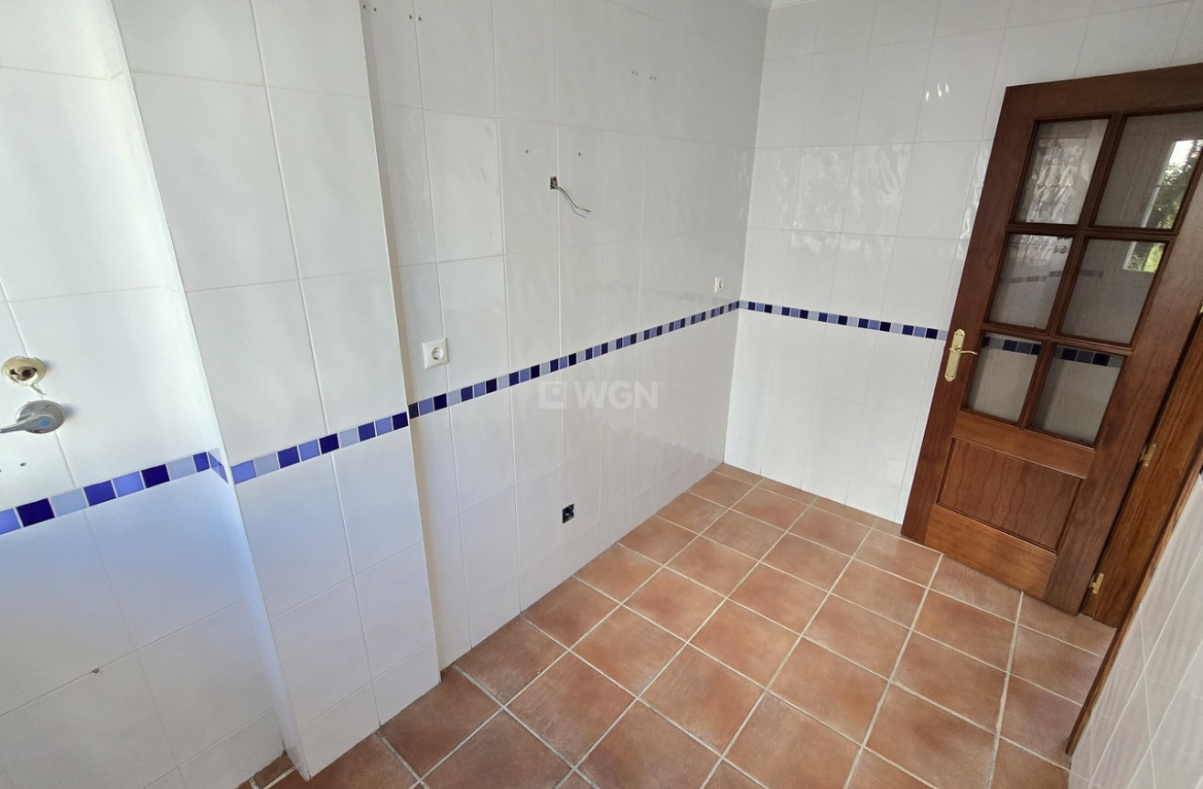 Odsprzedaż - Kamienica - Alcaucín - Inland